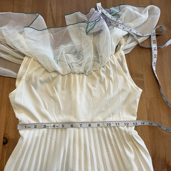 Vintage 1970's Maxi Dress White Pleated Off the Shoulder Chiffon Boho Ethereal - Picture 14 of 15